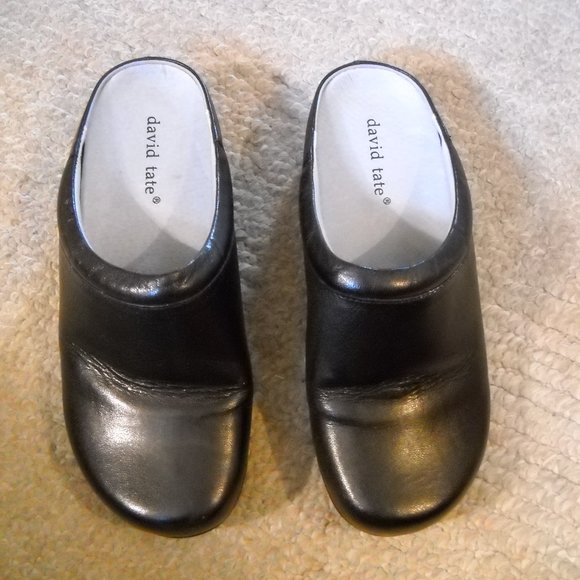 Women's David Tate Black Leather Mules Size 7.5 WW